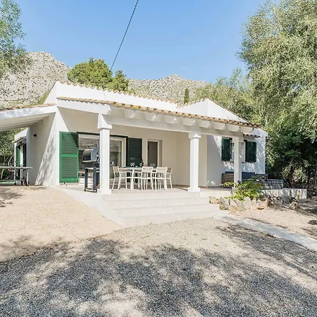 Romani Villa *